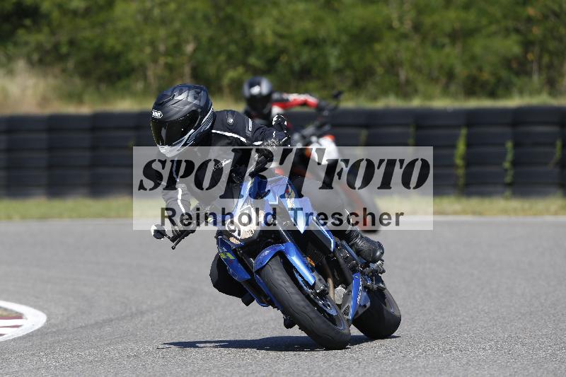 /Archiv-2025/48 25.08.2025 Cornu Master School ADR/gruen-vert/97